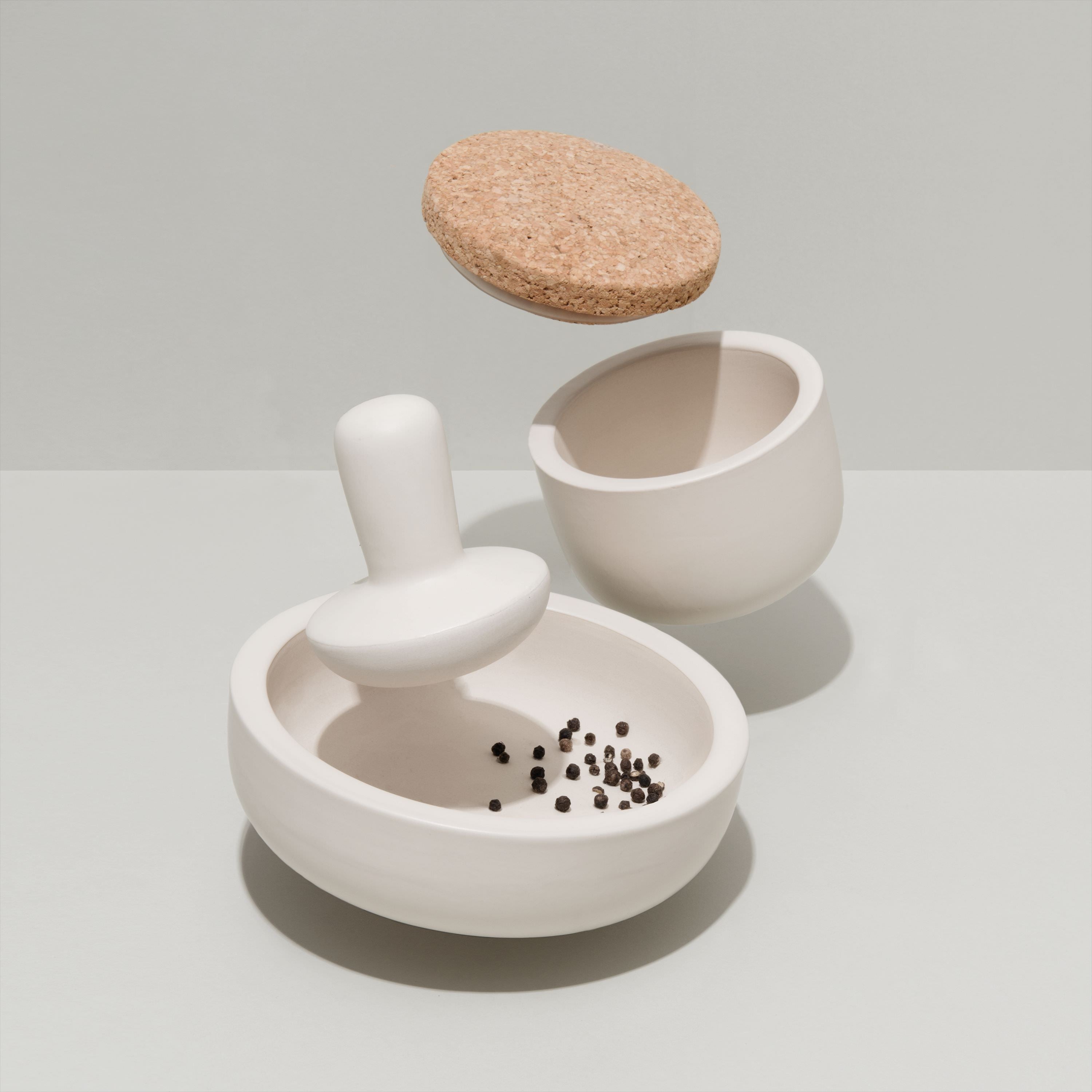 BergHOFF covered mortar and pestle